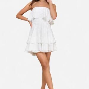 Lulus true lover white burnout floral ruffled strapless mini dress size M